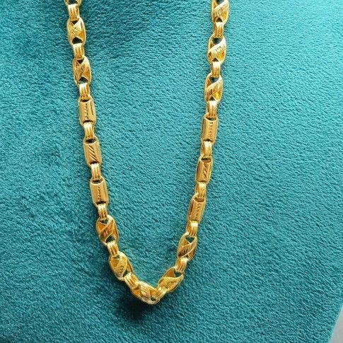 22crt Gold Hollow Chain